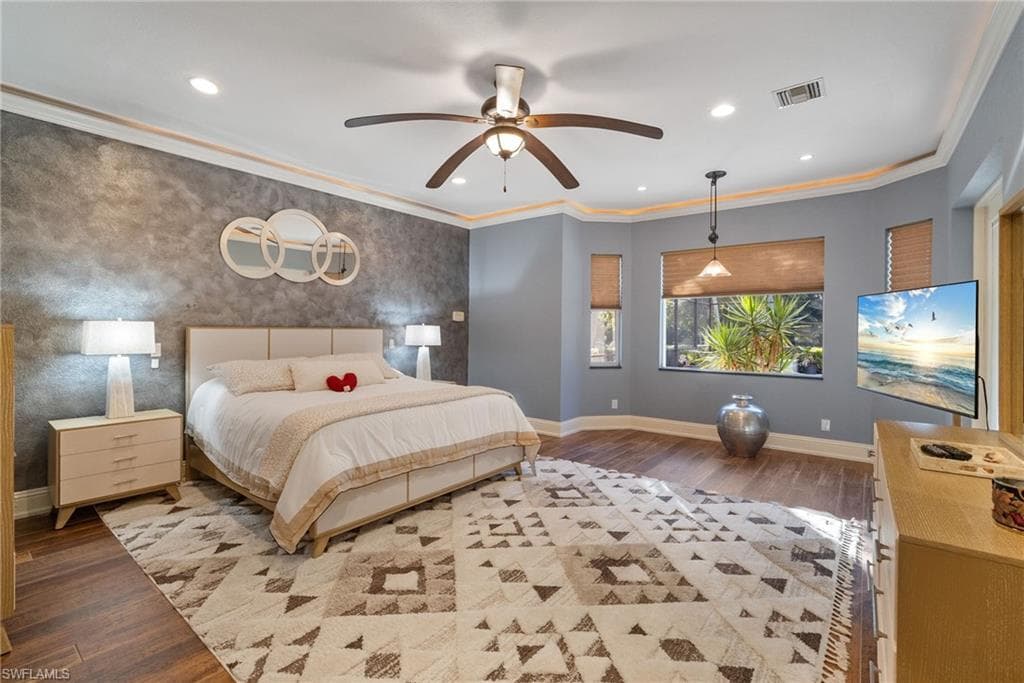 1805 Heritage Trl, Naples, FL 34112-25