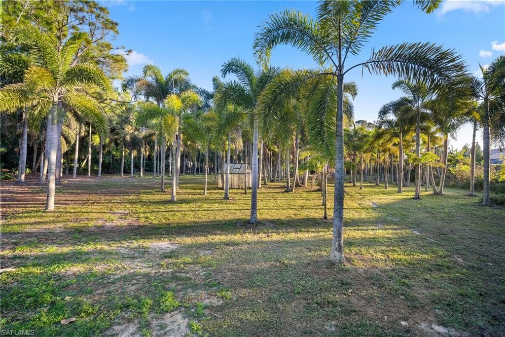 1805 Heritage Trl, Naples, FL 34112-44