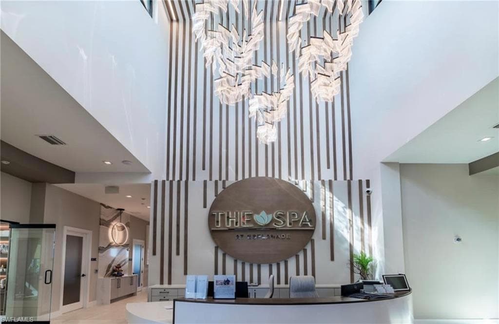 15257 Zeno Way 201, Naples, FL 34114-34