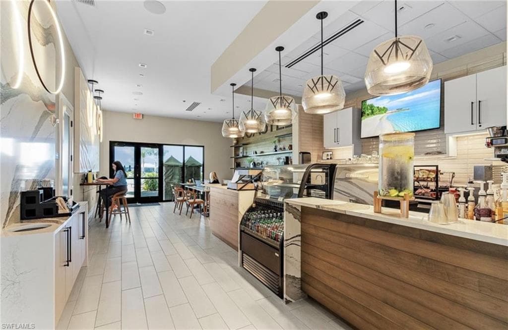 15257 Zeno Way 201, Naples, FL 34114-37