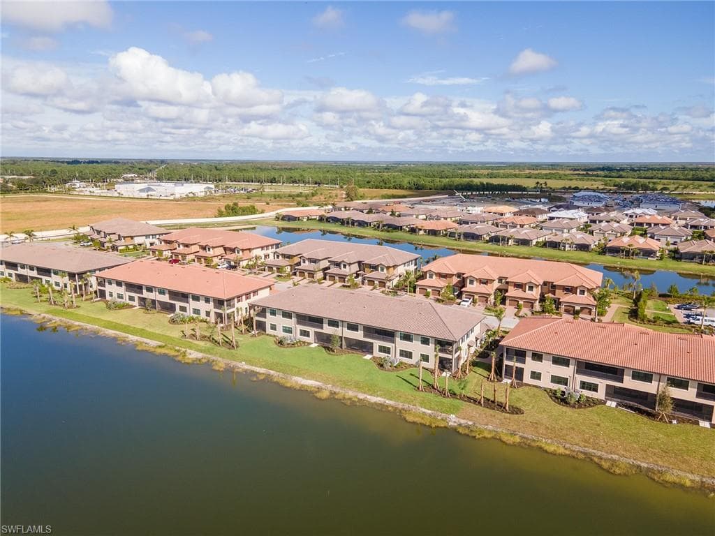 15257 Zeno Way 201, Naples, FL 34114-46