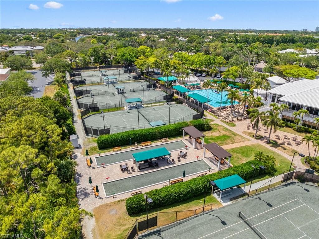 1305 Sweetwater Cv 104, Naples, FL 34110-38