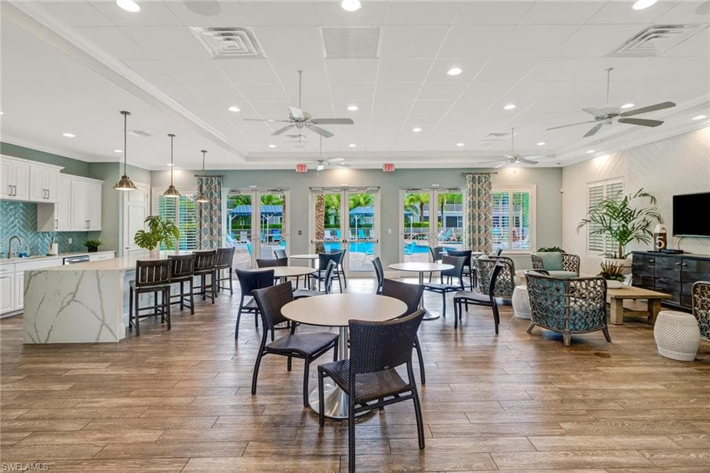 6973 Avalon Cir 1403, Naples, FL 34112-28