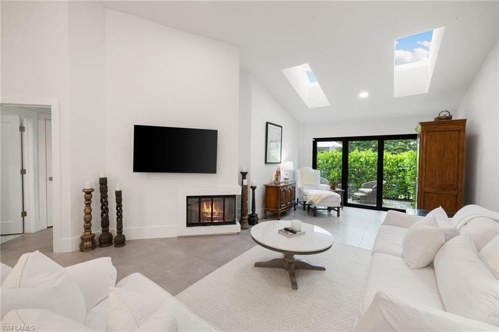 4006 Crayton Rd A-2, Naples, FL 34103-15