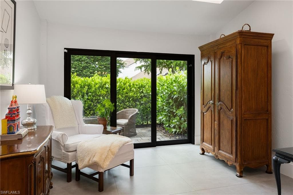 4006 Crayton Rd A-2, Naples, FL 34103-16