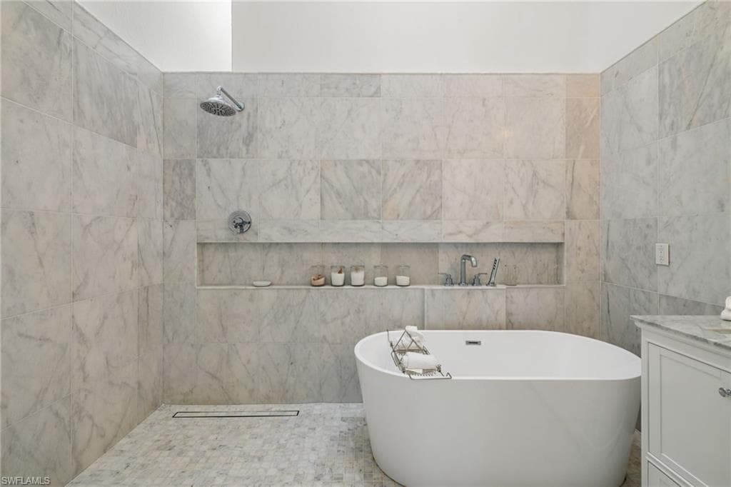 4006 Crayton Rd A-2, Naples, FL 34103-21