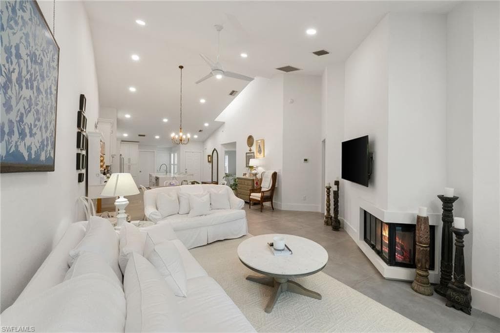 4006 Crayton Rd A-2, Naples, FL 34103-28