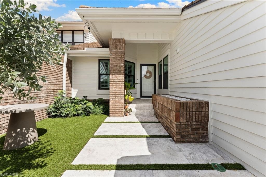 4006 Crayton Rd A-2, Naples, FL 34103-2