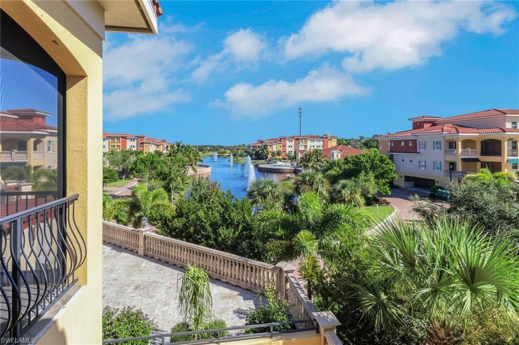 21450 Strada Nuova Cir A301, Estero, FL 33928-2