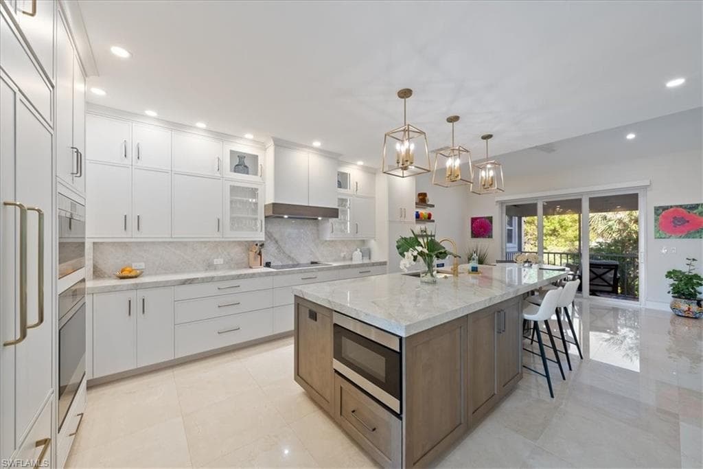 4719 Villa Mare Ln, Naples, FL 34103-12