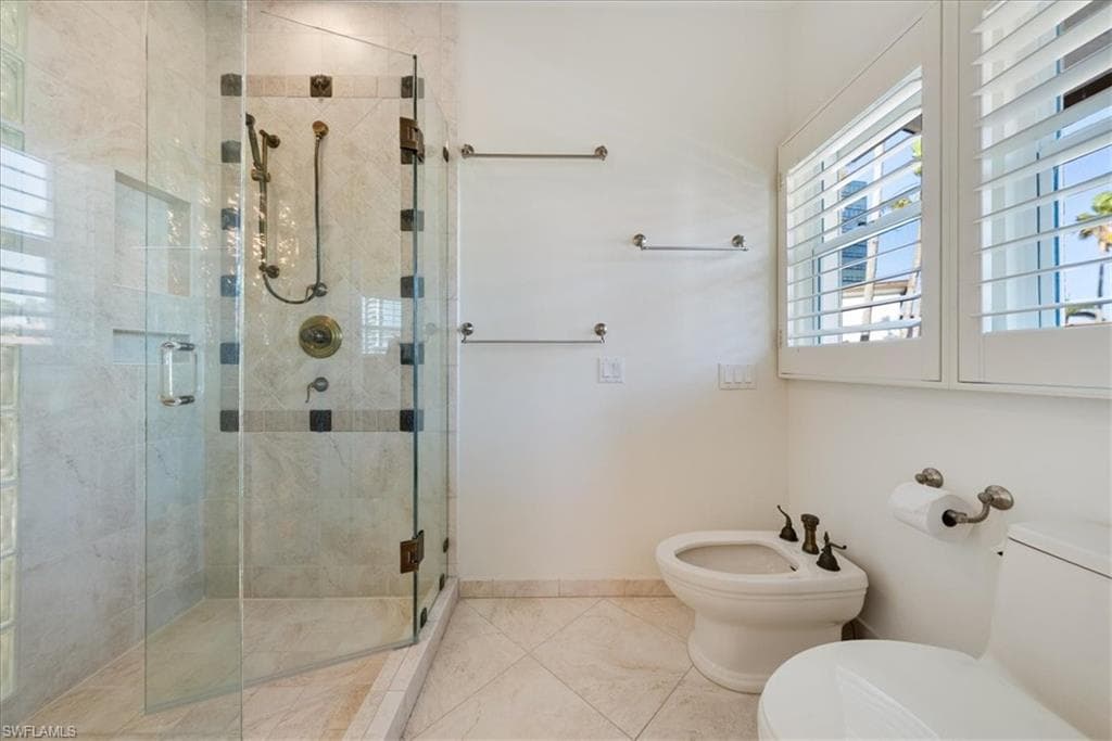 4719 Villa Mare Ln, Naples, FL 34103-22