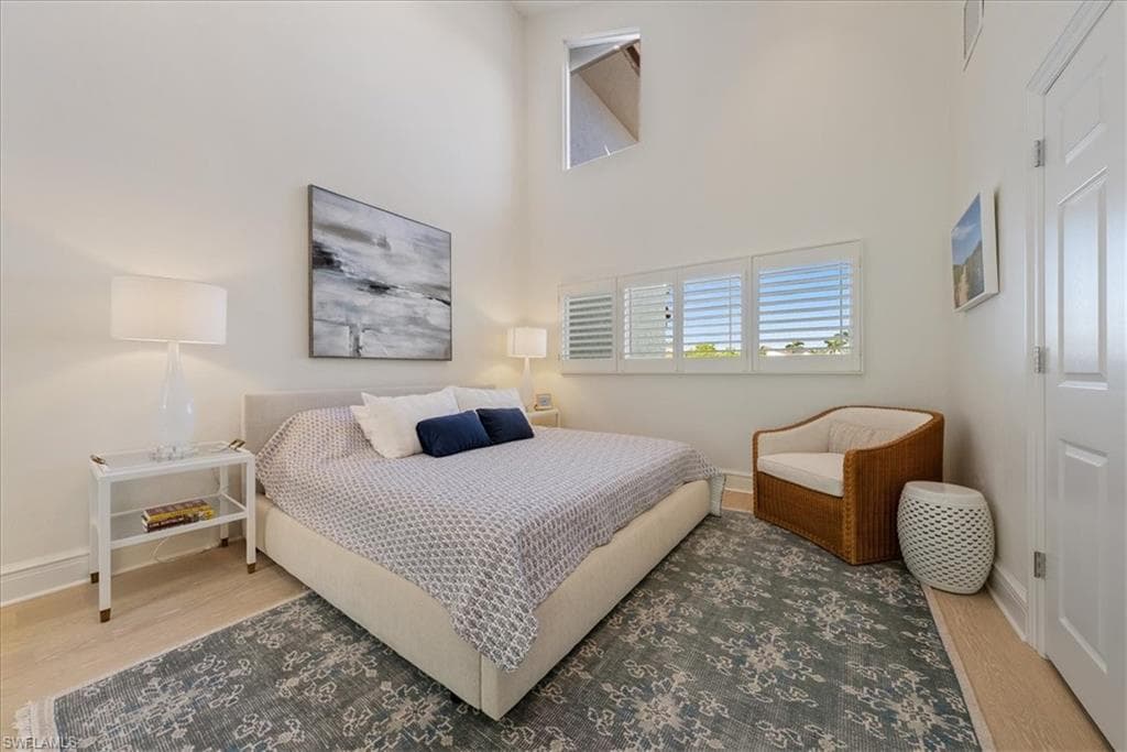 4719 Villa Mare Ln, Naples, FL 34103-39