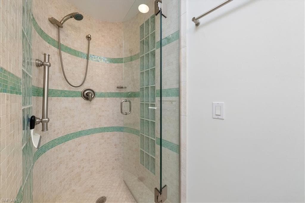 4719 Villa Mare Ln, Naples, FL 34103-41