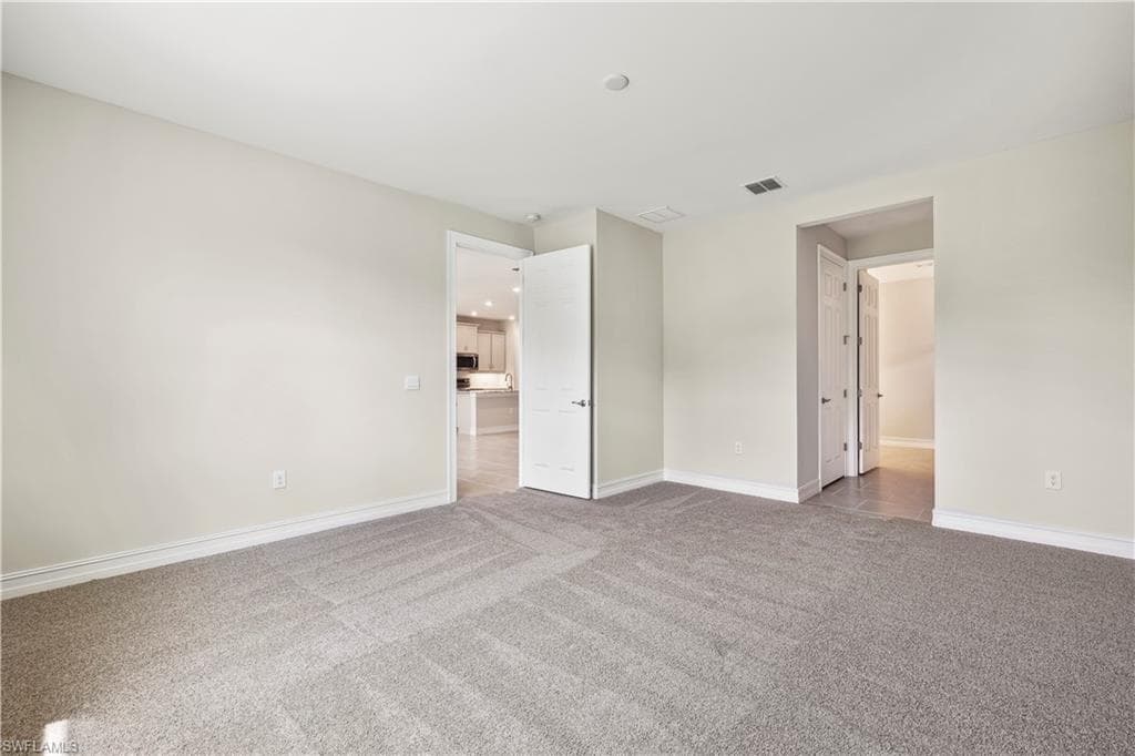 532 Spring Hill Lake Loop, Cape Coral, FL 33993-13