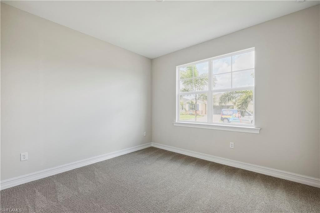 532 Spring Hill Lake Loop, Cape Coral, FL 33993-14