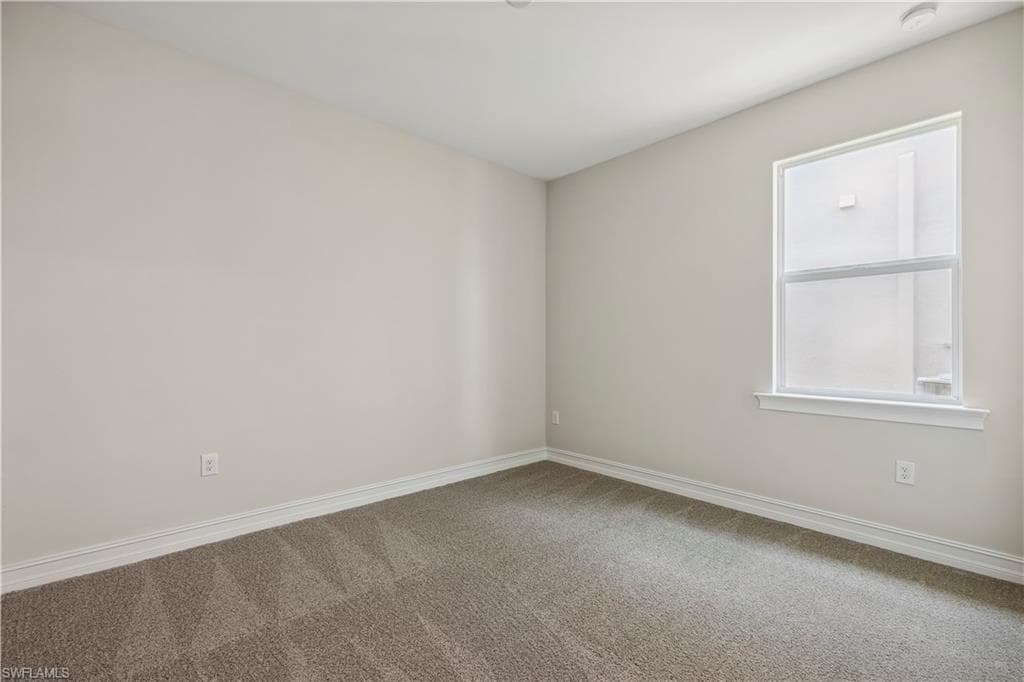 532 Spring Hill Lake Loop, Cape Coral, FL 33993-15