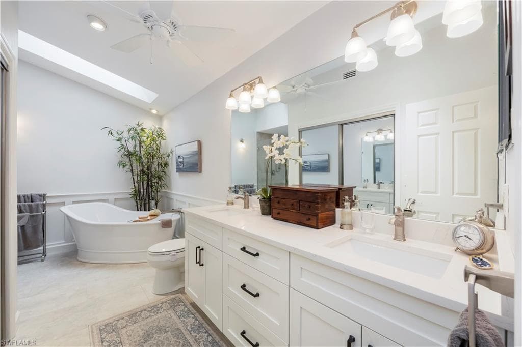 5520 Cynthia Ln, Naples, FL 34112-11