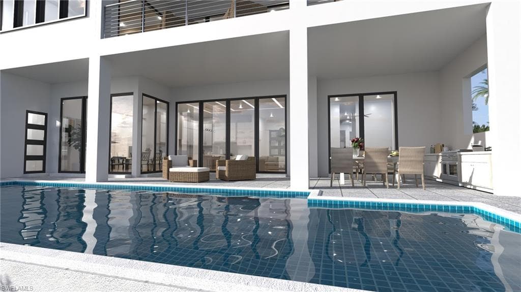 10337 Vanderbilt Dr, Naples, FL 34108-3