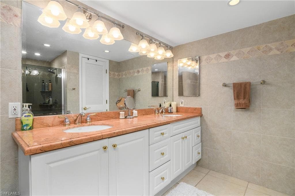 4728 West Blvd N8, Naples, FL 34103-21