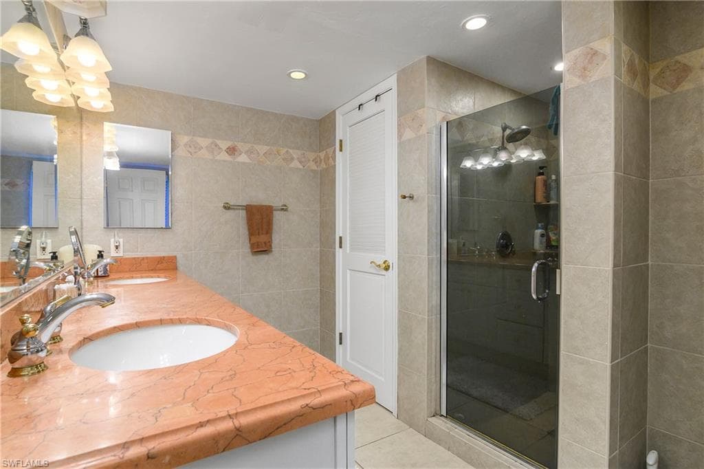 4728 West Blvd N8, Naples, FL 34103-22