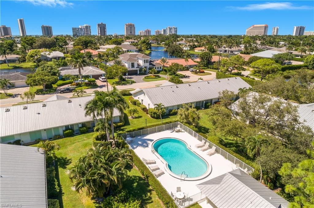 4728 West Blvd N8, Naples, FL 34103-34
