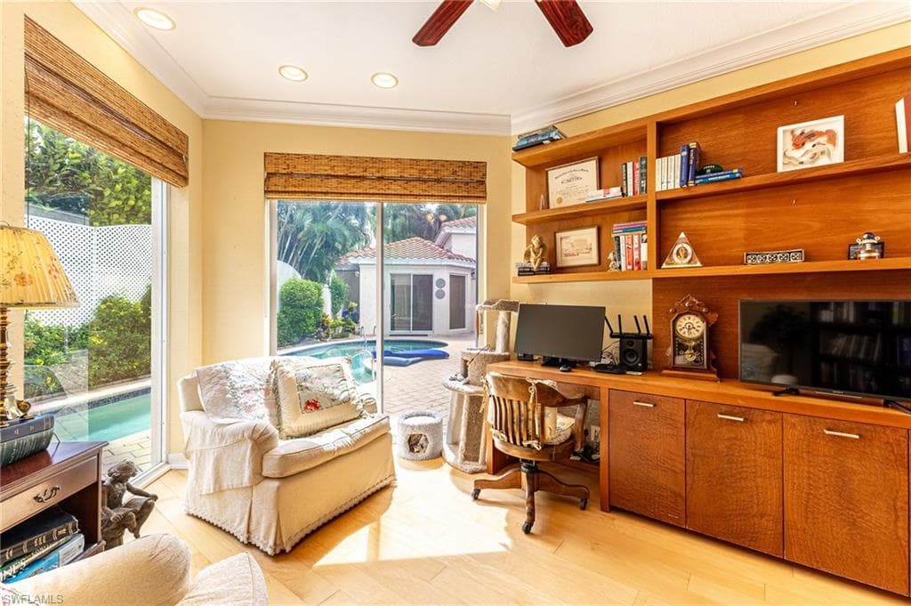 7905 Cocobay Dr 15, Naples, FL 34108-10