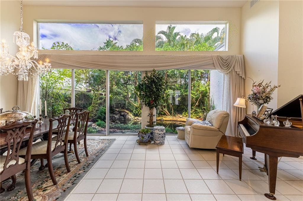 7905 Cocobay Dr 15, Naples, FL 34108-32