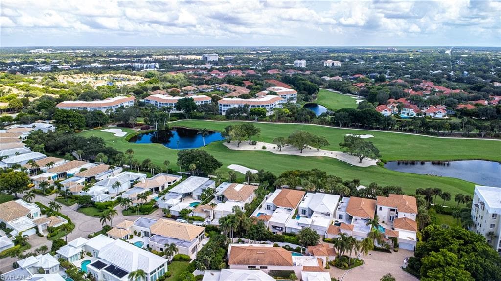 7905 Cocobay Dr 15, Naples, FL 34108-2