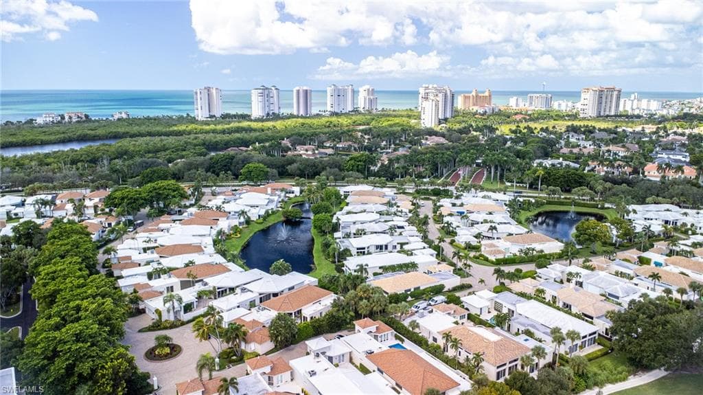 7905 Cocobay Dr 15, Naples, FL 34108-5