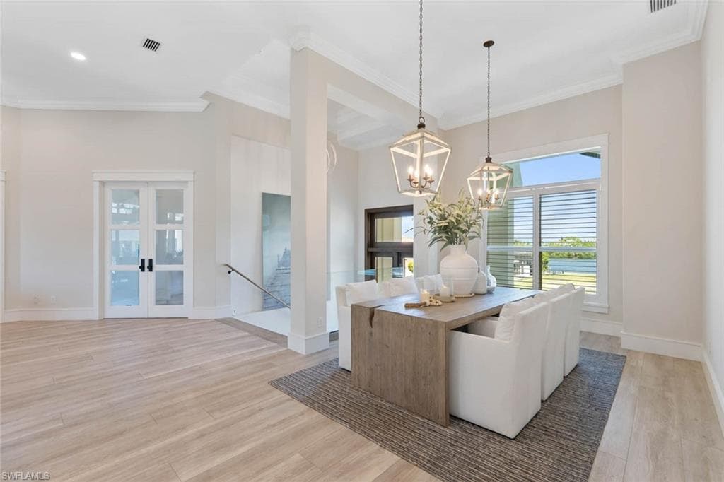 250 6th St, Bonita Springs, FL 34134-10