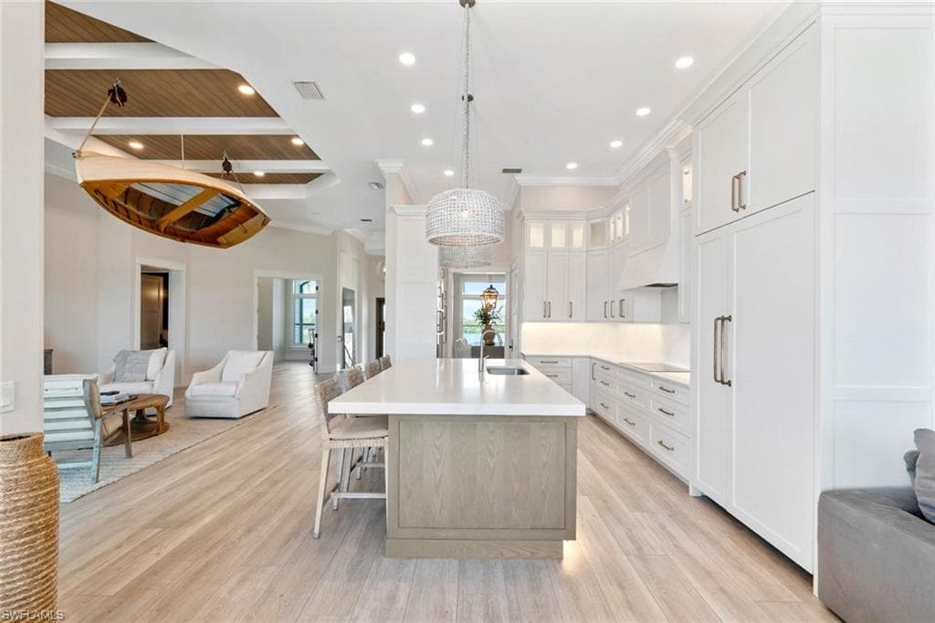 250 6th St, Bonita Springs, FL 34134-13