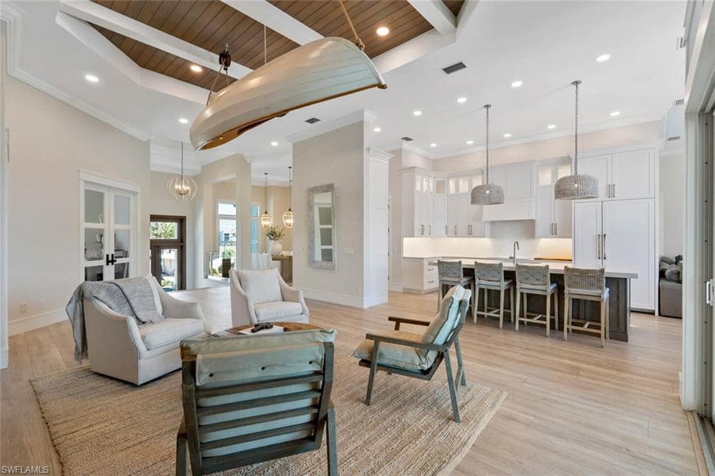 250 6th St, Bonita Springs, FL 34134-16