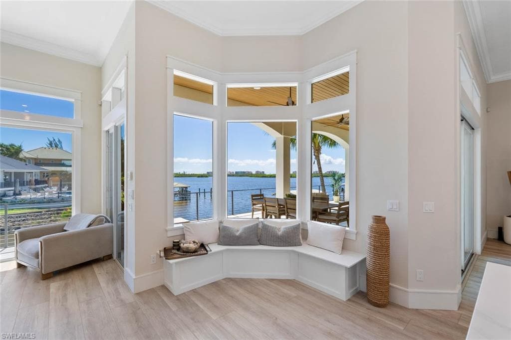 250 6th St, Bonita Springs, FL 34134-18