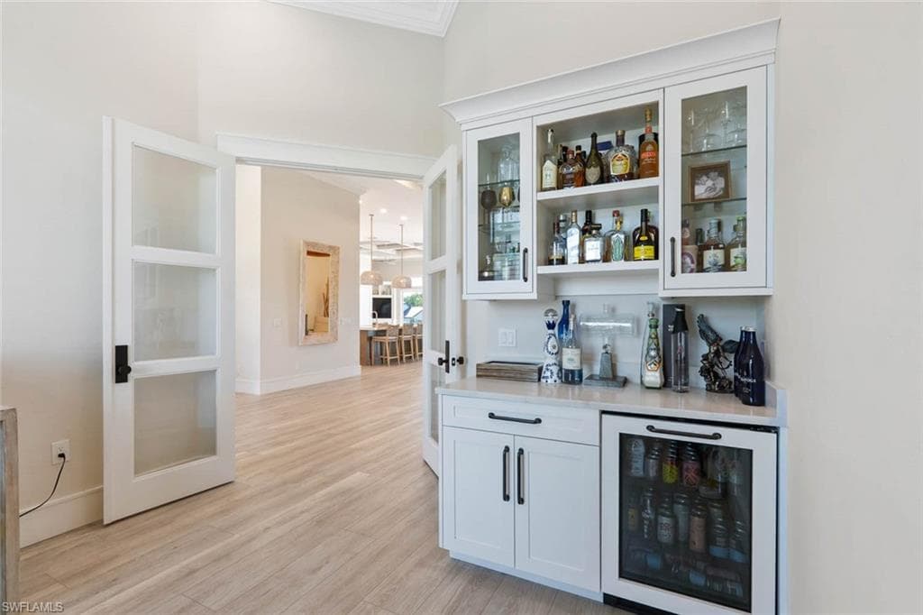 250 6th St, Bonita Springs, FL 34134-21