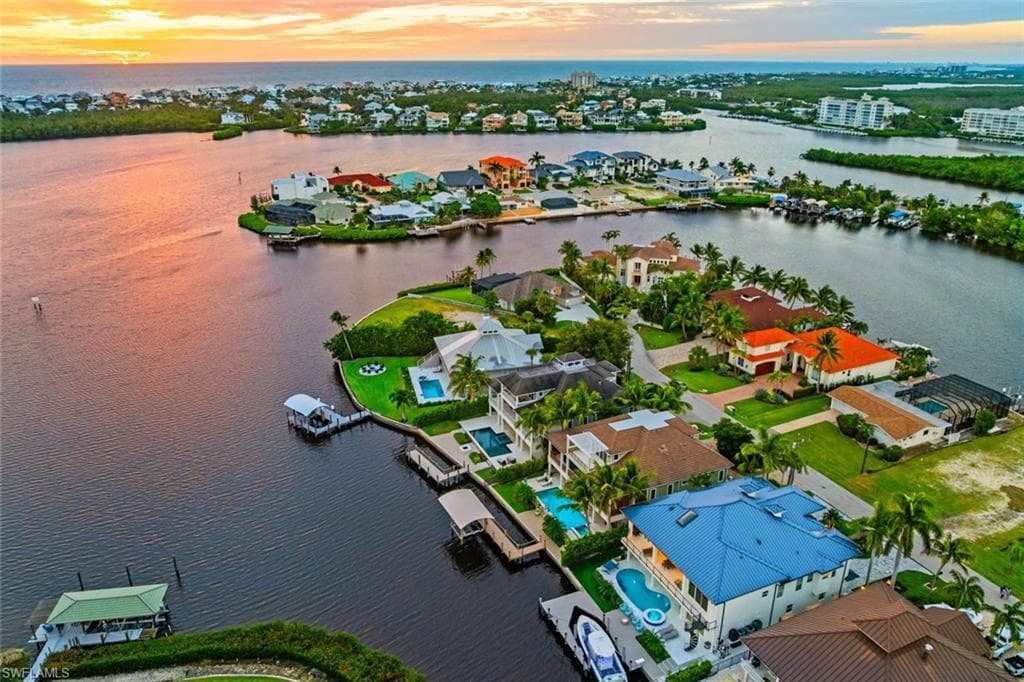 250 6th St, Bonita Springs, FL 34134-45