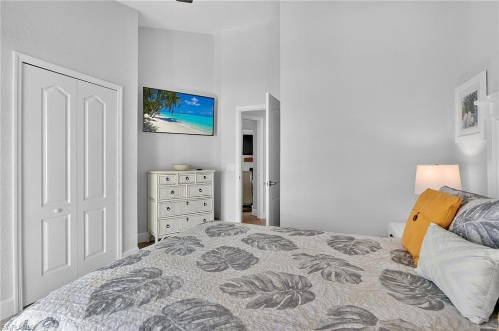 1300 Sweetwater Cv 6202, Naples, FL 34110-27