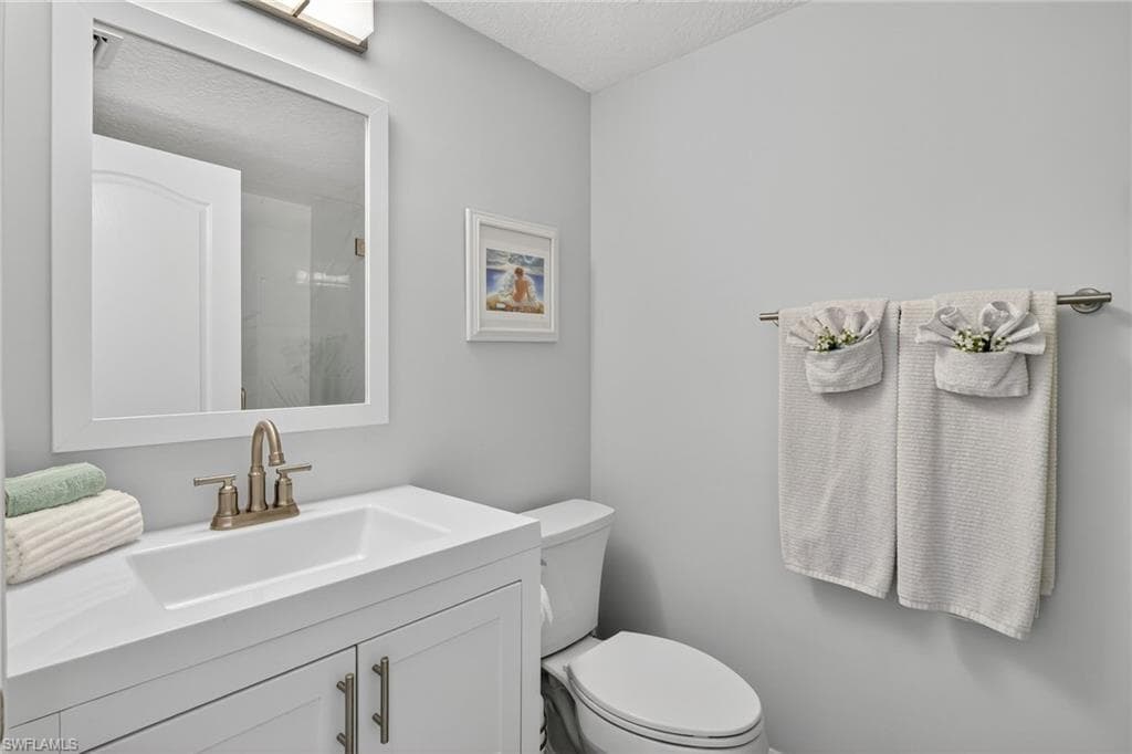 1300 Sweetwater Cv 6202, Naples, FL 34110-28