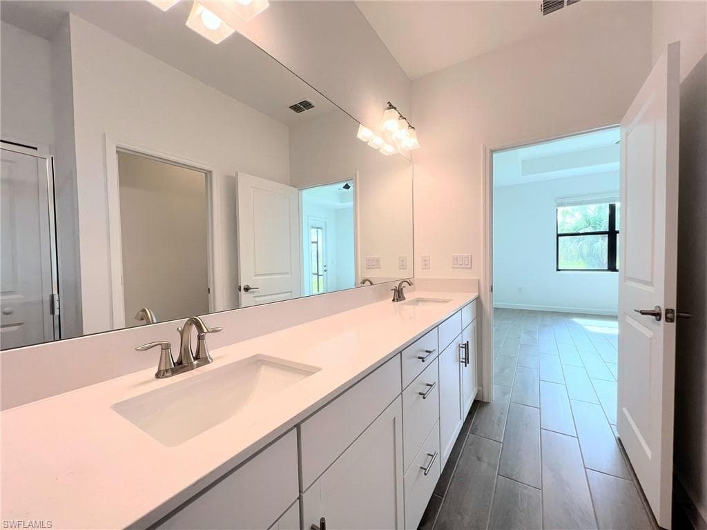 1388 Birdie Dr, Naples, FL 34120-19