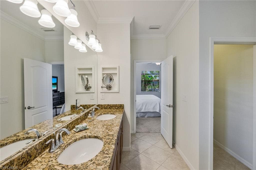 3645 Treasure Cove Ct, Naples, FL 34114-32