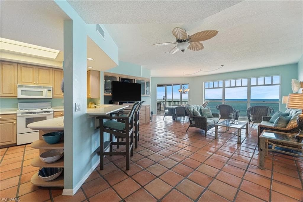 263 Barefoot Beach Blvd 605, Bonita Springs, FL 34134-3
