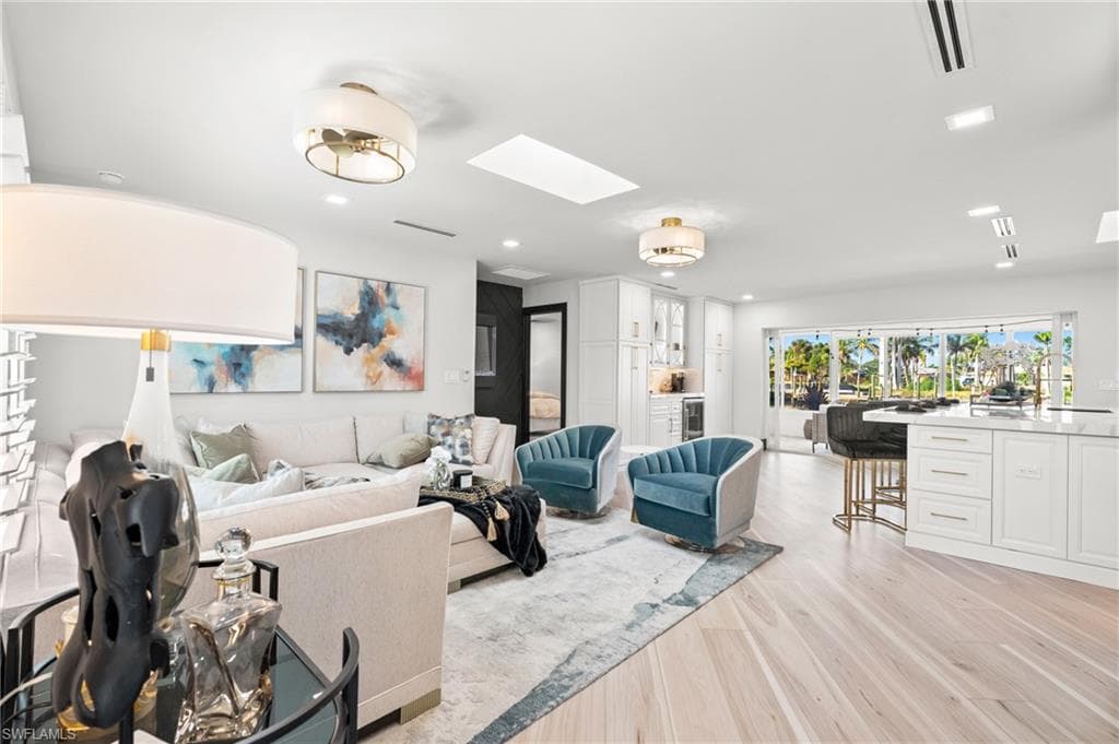 6212 Cocos Dr, Fort Myers, FL 33908-10