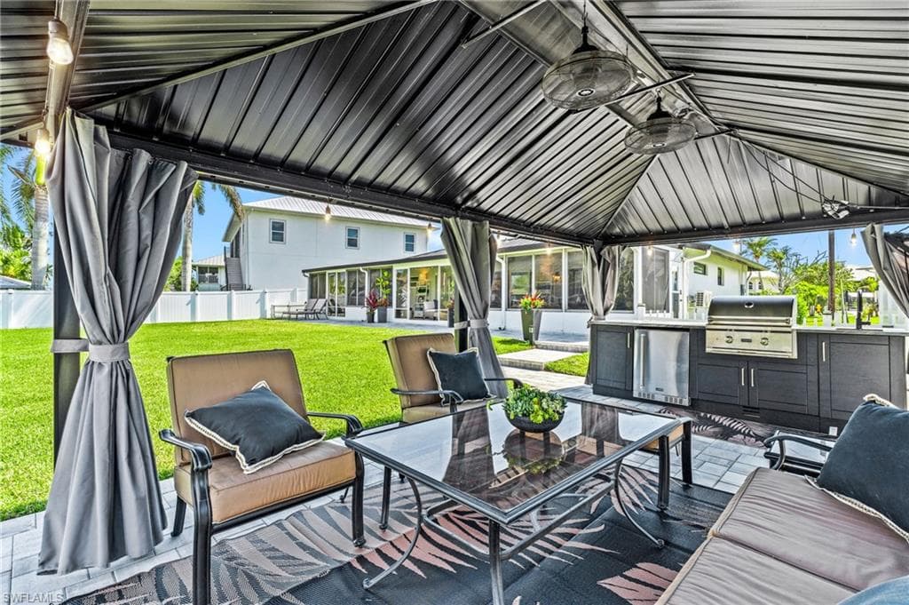 6212 Cocos Dr, Fort Myers, FL 33908-36