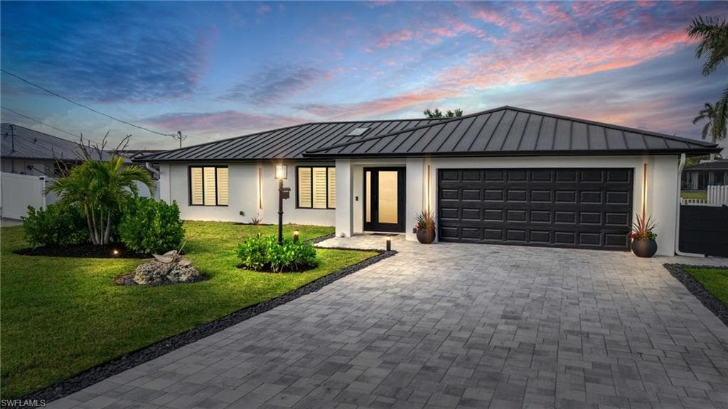 6212 Cocos Dr, Fort Myers, FL 33908-4