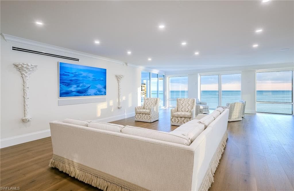 4601 Gulf Shore Blvd N 17, Naples, FL 34103-9