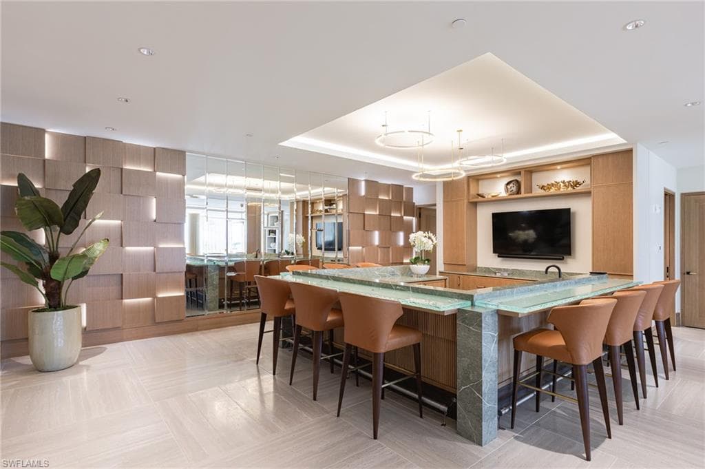 4601 Gulf Shore Blvd N 17, Naples, FL 34103-22