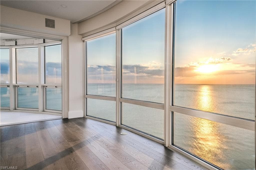 4601 Gulf Shore Blvd N 17, Naples, FL 34103-3