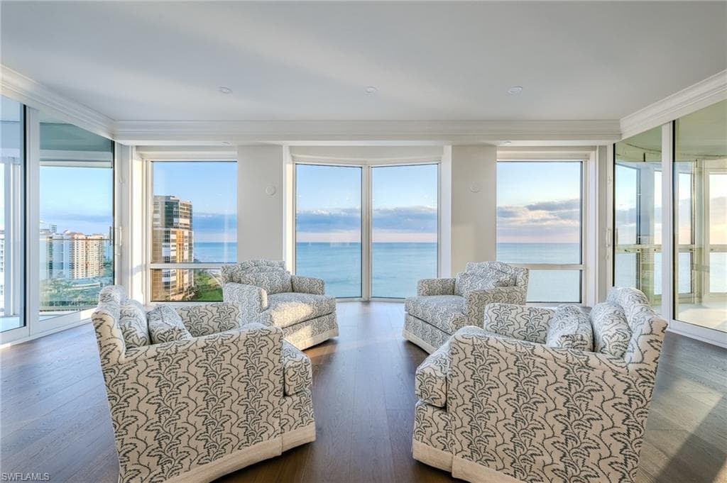 4601 Gulf Shore Blvd N 17, Naples, FL 34103-4