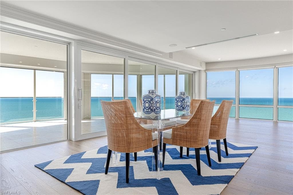 4601 Gulf Shore Blvd N 17, Naples, FL 34103-6