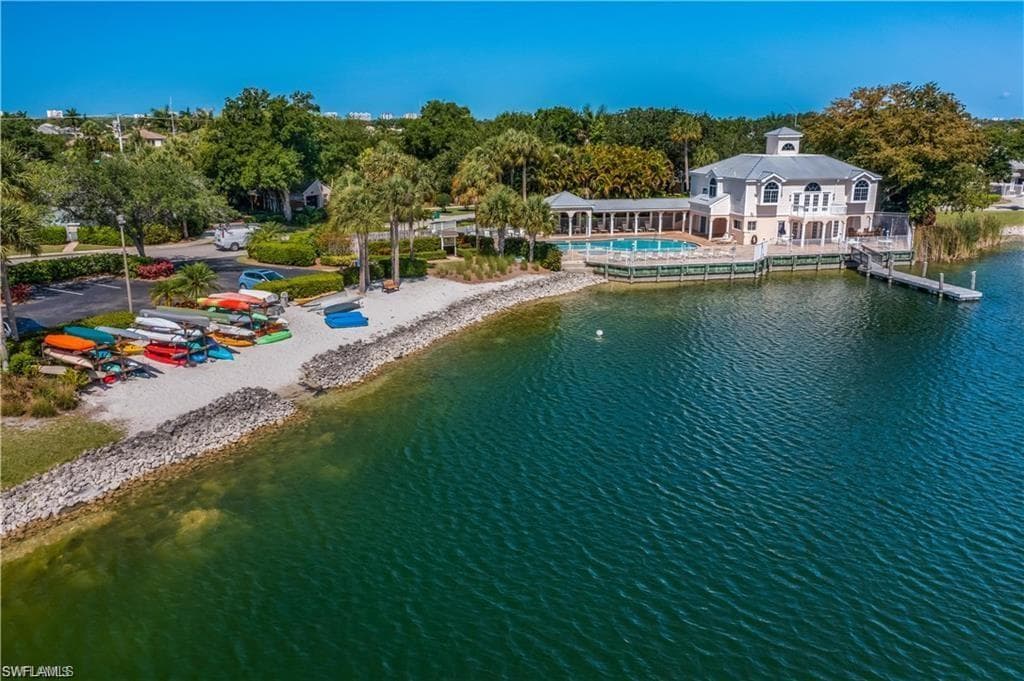 2711 Citrus Lake Dr F104, Naples, FL 34109-36