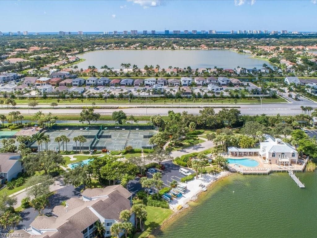2711 Citrus Lake Dr F104, Naples, FL 34109-50